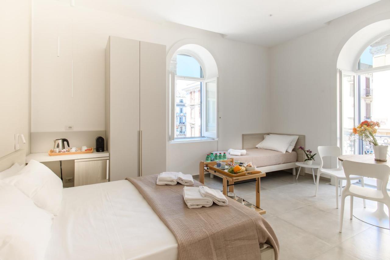 Lux Caracciolo Bed & Breakfast Наполи Екстериор снимка